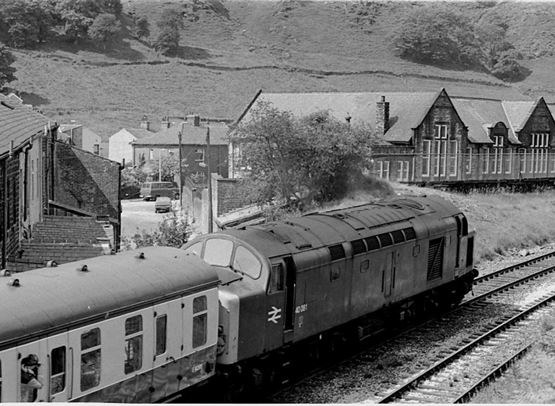 Class 40 40081 caught at Cornholme with the 09.28 Sheffield-Blackpool on 3 July 1982