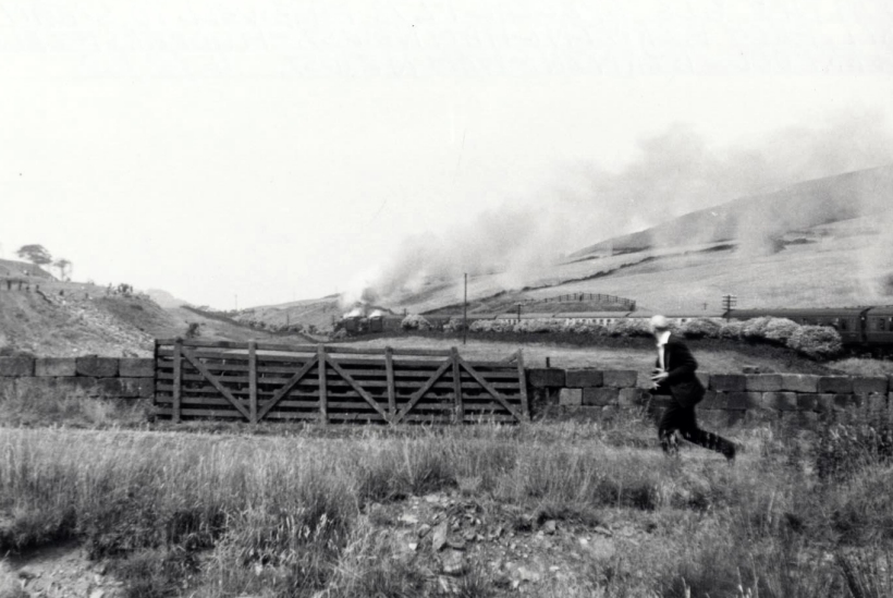 Stanier Black 5s 44871 and 44894 approaching Copy Pit summit on 4 August 1968 with 1Z69, a Stephenson Locomotive Society (Midland Area)
Farewell to Steam No.2 special originating at Birmingam New Street, and due to pass Copy Pit at approximately 13:21 hrs, but actually arriving there at 14:08.5hrs.