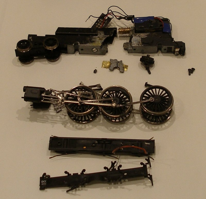 Hornby Royal Scot 46127 'Old Comtemptables' showing how the chassis block has disintegrated as a result of 'mazakrot' - drivers side.