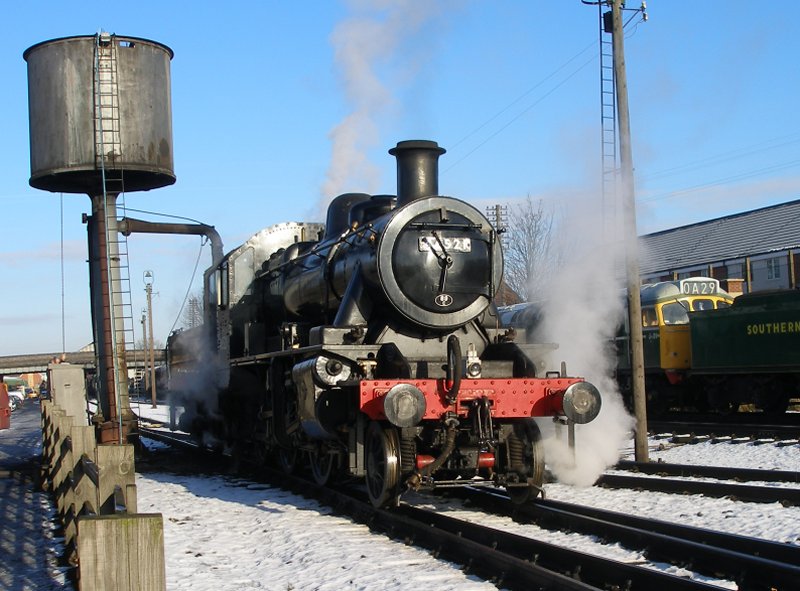 Ivatt Class 2MT 2-6-0 46521 at Loughborough Central on 30 December 2014. Three quarters front view from ground level.