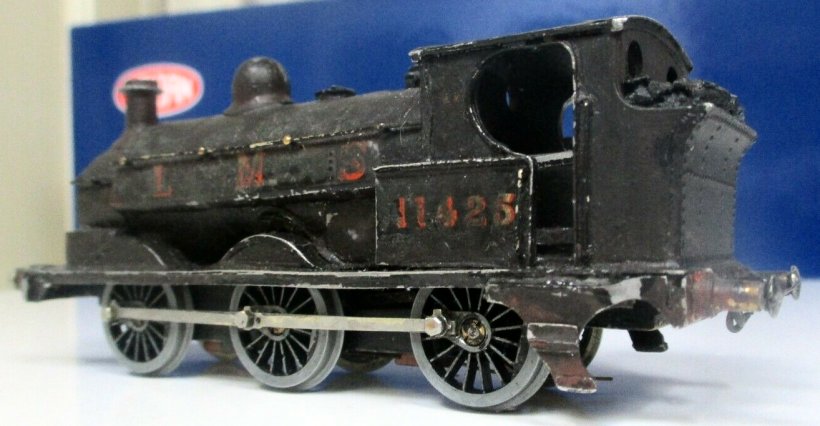 EM gauge Cotswold LYR Barton Wright Class 23 0-6-0 saddle tank three quarters rear view