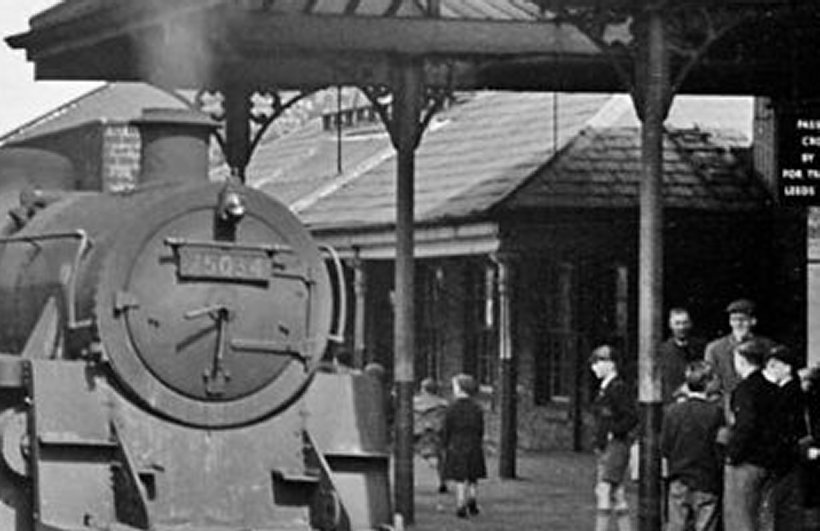 Todmorden Station station master's house detail