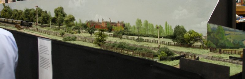 Guy William's Aylesbury (18.2mm gauge) showing the goods yard headshunt as it passes along Stocklake.