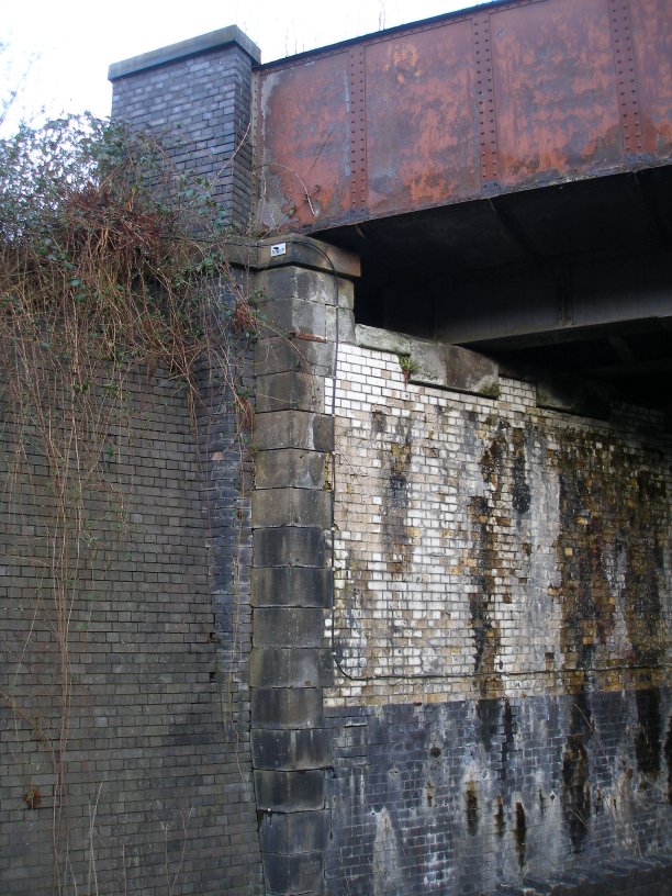 Calder Valley Main Line Bridge 118 details