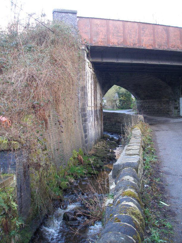 Calder Valley Main Line Bridge 118 details