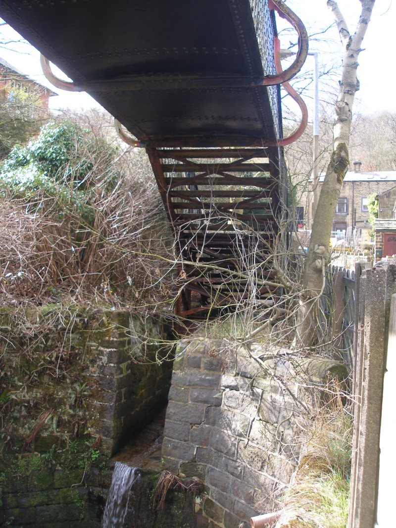 Walsden Footbridge (Bridge 98) surveyed on Friday 25 March 2016.