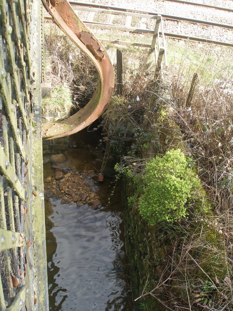 Walsden Footbridge (Bridge 98) surveyed on Friday 25 March 2016.