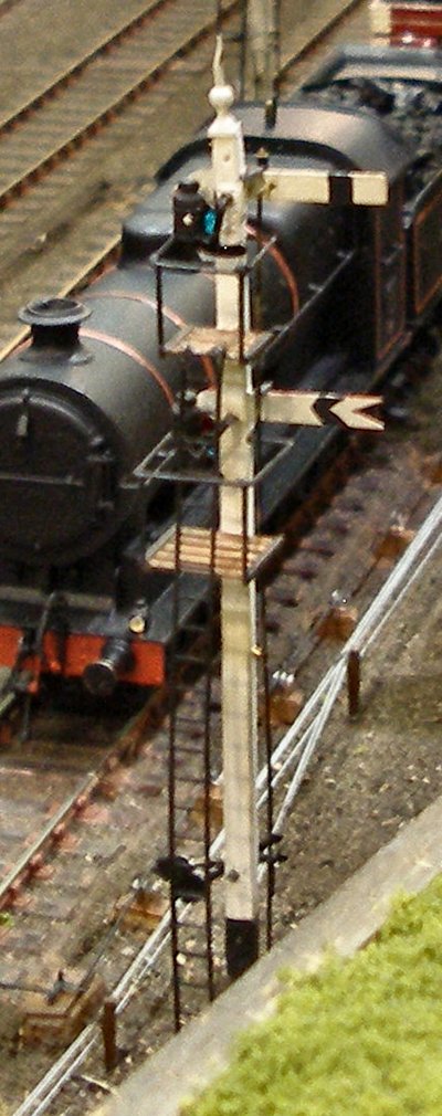 A Calderwood L&YR signal from the rear