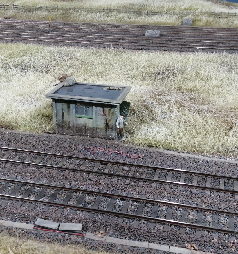 Heaton Lodge 7mm model railway: PW hut