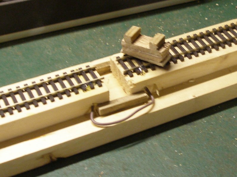 Construction of an OO gauge locomotive wheel cleaning track: Stage 6 creation of a support piece