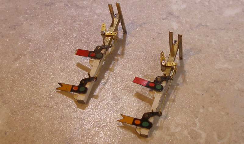 Hall Royd Junction signal gantry model: