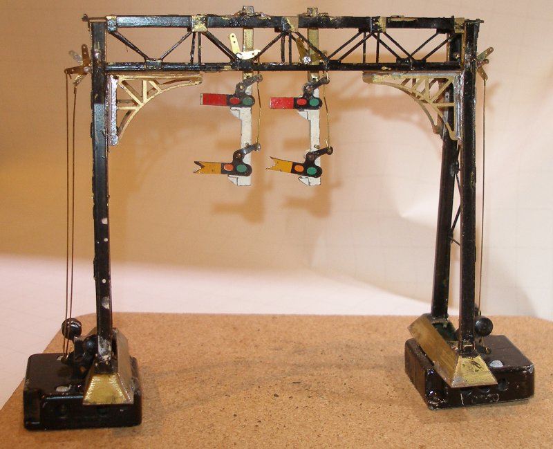 Hall Royd Junction signal gantry model: