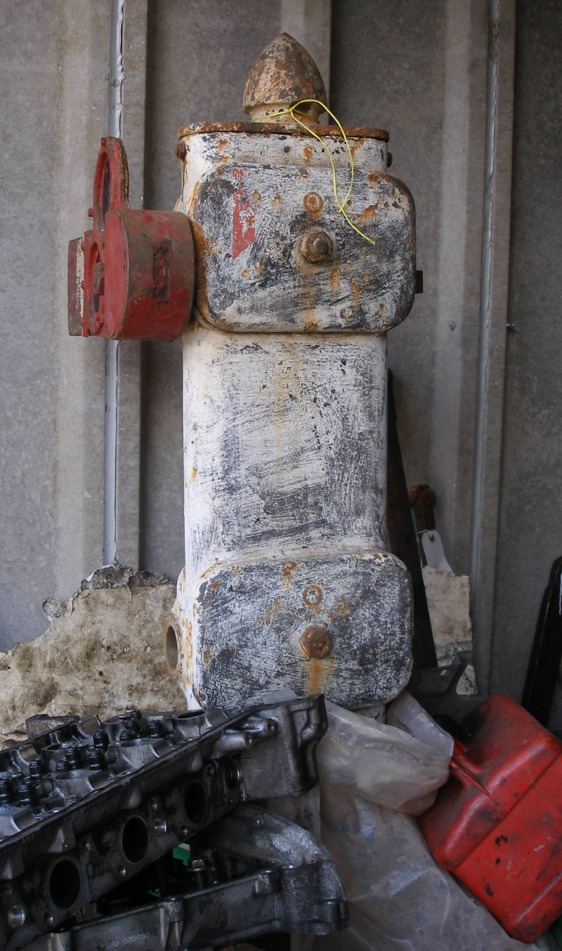 Side view of L&YR 2-arm low pressure pneumatic ground signal as seen in store at Llanuwchllyn 16 July 2015