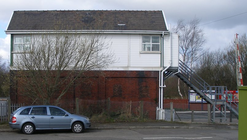 Huncoat Crossing Box on 23 March 2014 rear elevation