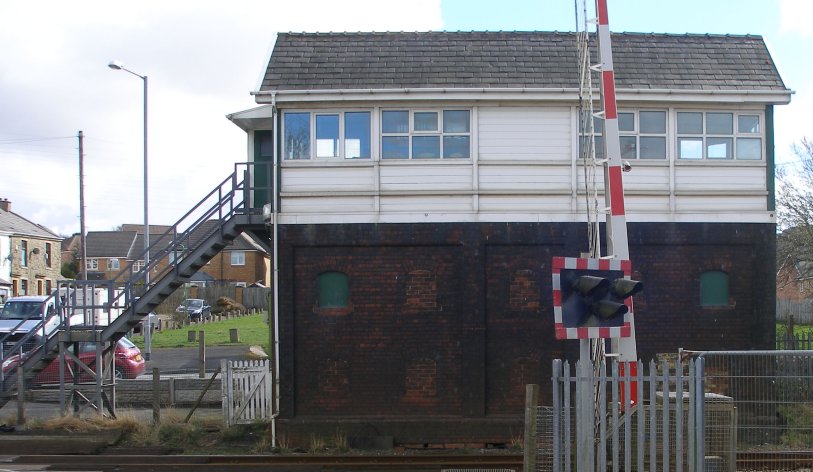 Huncoat Crossing Box on 23 March 2014 front elevation