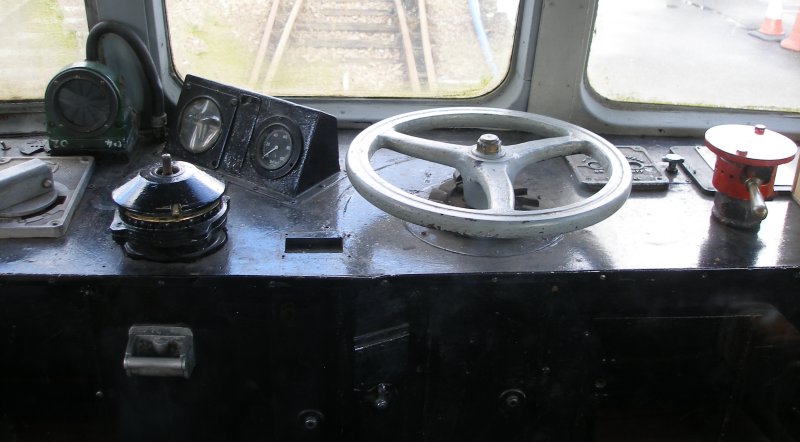 Metro-Cammell DMU Class 101 showing cenre of driver's desk