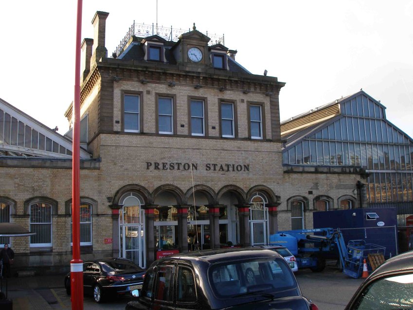 Its a very long time sine I transpotted on Preston station - probably about 44 years ago!