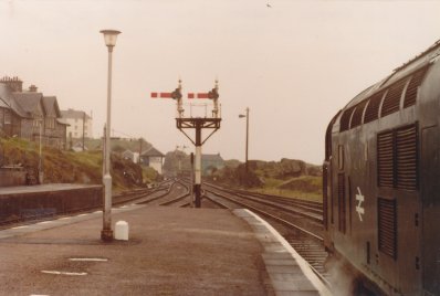 Mallaig on 8 August 1981 showing the two ex-Western Region bracket signals and signal box.