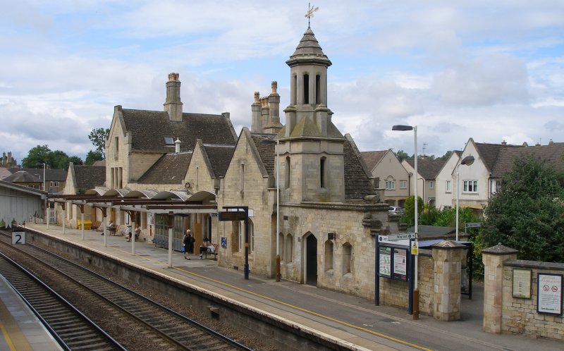 Stamford Railway Station Main Building June 2015