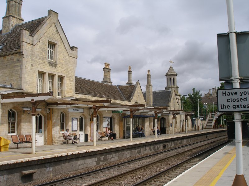 Stamford Railway Station Main Building June 2015
