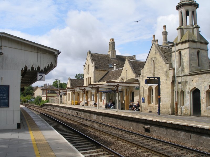 Stamford Railway Station Main Building June 2015