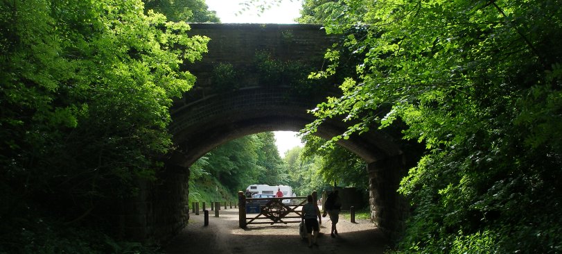 Tissington railway bridge looking south.